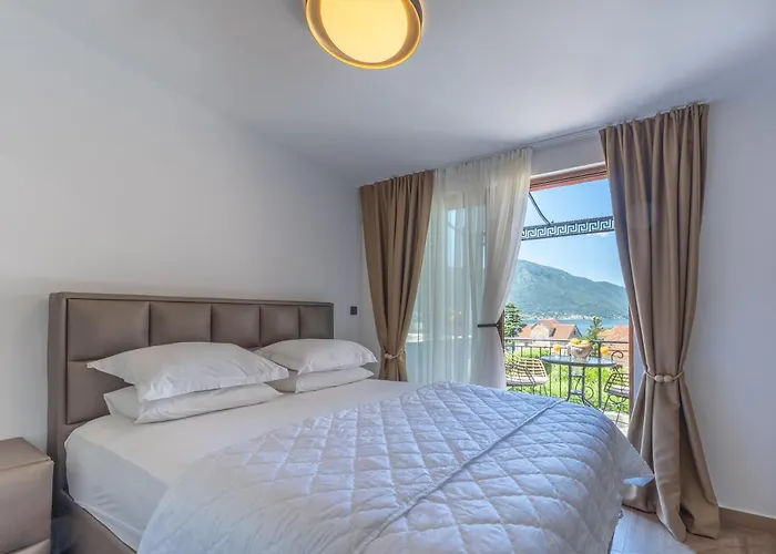 Apartments Nikcevic